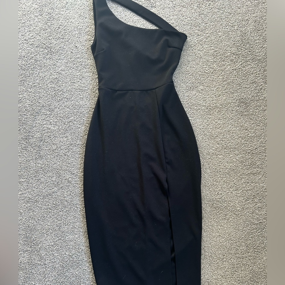 Black open back one shoulder midi dress